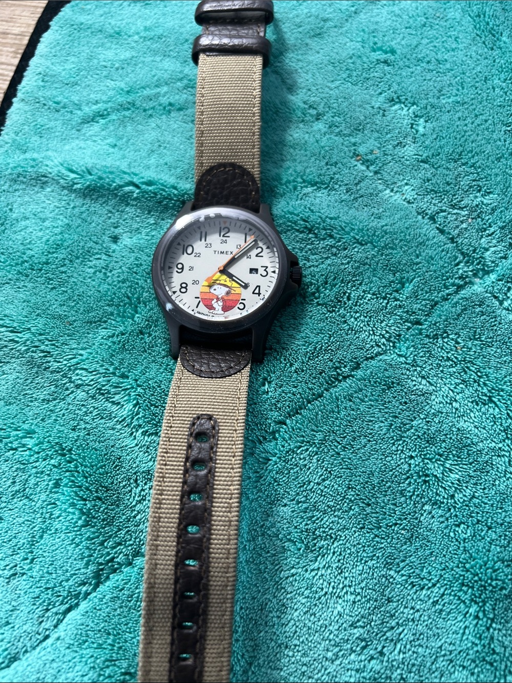 Timex Expedition X Peanut Acadia Beagle Scout Watch - Picture 2 of 5